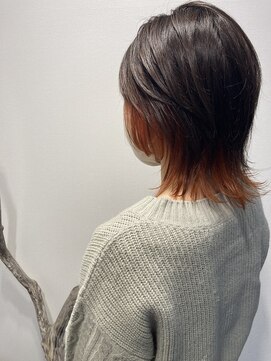 オーシー 四ツ井店(O'sea) ウルフにインナーカラーオレンジ