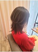 寒色系カラー 大人可愛い外ハネレイヤースタイル
