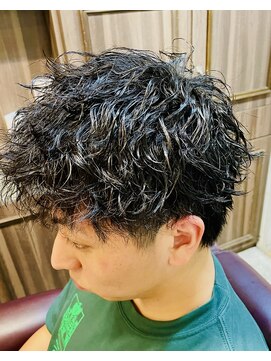 ミリオンバックス 上野(Million Bucks) MEN'S HAIR/波巻きツイストスパイラル/ニュアンスパーマ<理容室>