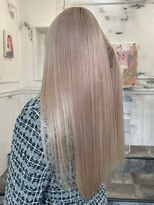 カムジーヘッドカミノウラ(COMEGHEAD KAMINOURA)&nbsp;ダブルカラーベージュカラーケアブリーチハイトーンカラー韓国