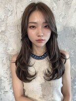 オリンテ バイ レシッド 表参道(orente by rcid)&nbsp;顔周りレイヤー似合わせカット×フェミニンロングメルティカラー