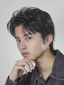 オーシャントーキョー 渋谷神南(OCEAN TOKYO) メンズカットセンターパートフェザーパーマ刈り上げショート