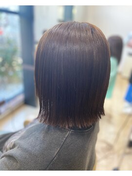 シャイン(shine) カット+ヴィラロドラカラー+バイカルテトリートメント