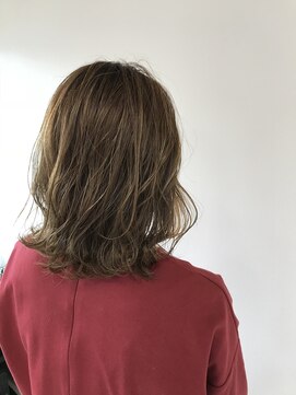 ISA.【12/1オープン(予定)】 外はねボブ×ナチュラルベージュ