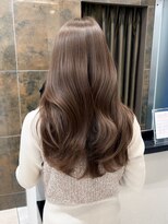 シュヴー 浦安店(CHEVEUX)&nbsp;レイヤーカット 前髪カット 顔周り オリーブベージュ