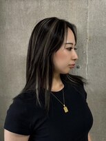 ラック(LUCK)&nbsp;コントラストハイライト/船橋/くすみベージュ/細めハイライト