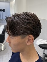 become men's hair 名駅EAST【10月3日 NEW OPEN(予定)】&nbsp;フェザーショート/ブラウンカラー/毛流れセンターパート/名古屋