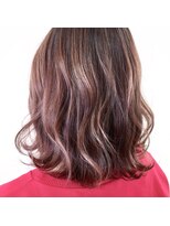 美容室 フラット(FLAT)&nbsp;RYO's  GUEST ナチュラルハイライトカラー