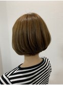 前下がりボブ