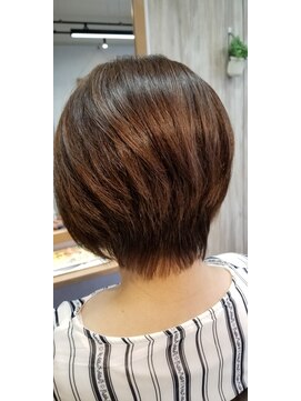 ヘアステージ ラプリュム(HAIR STAGE Ra Plume) 【Ra Plume】手ぐしで簡単セット♪キレイめショートボブ