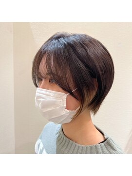 アッシュ 八王子みなみ野店(Ash) 丸みショート　インナーカラー