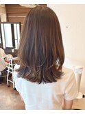 小顔イメチェン、ブルーグレージュカラーくびれレイヤーボブ