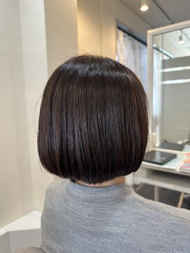 カナエルドットヘア(kanaeru.hair) 丸みのあるショートボブ