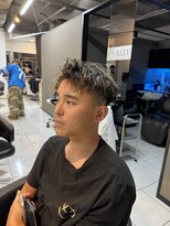 アイズ 海老名(AIZU)&nbsp;ツイストスパイラルパーマ　ツイストパーマ　短髪パーマ　眉毛