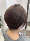 ショートボブ