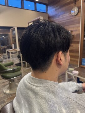 テントヘアー(tent hair) ナチュラルだけど、ちゃんと今っぽいメンズショート