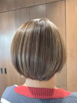 オーガニックトリコ 所沢(organic+tricot) 30代40代◎冬カラー◎アッシュベージュハイライト×ショートボブ