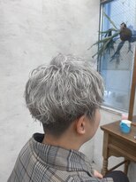 アーシェ 横浜店(A'SHE)&nbsp;ツイスパシルバー大人20代30代40代ニュアンスパーマ