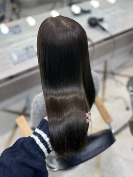 ルル(Lulu) 前髪カット/レイヤーカット/ダブルカラー/髪質改善/縮毛矯正