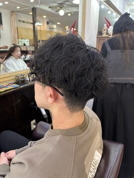 シャンプーボーイアネックス(SHAMPOO BOY Annex) ツイストスパイラルパーマ　メンズマッシュ　佐世保