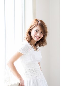 ミトラ(Mitra) 大人の華やかパーマヘア