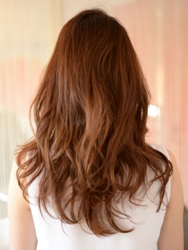 アイナヘア(aina HAIR) 【aina hair/代々木公園代々木八幡】透明感のあるロングウエーブ