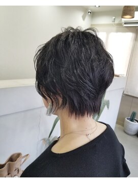 ヴィヴェンテ(VIVENTE.) 大人可愛いショートヘア