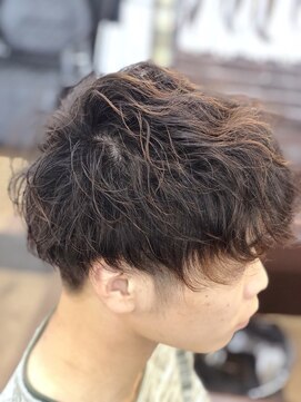 トゥエンティーフォー(24) ツーブロック×ウェーブパーマ