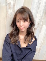 アクティフ(actif)&nbsp;アッシュベージュ大人可愛いロングスタイル！