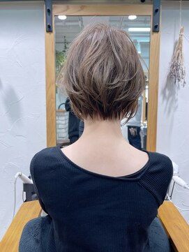 アヴァロン(AVALON) クールショート/ショートパーマ/大人ショートボブ【猪狩】