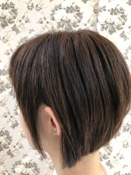 ルシエル バイ カトレアグループ(Le Ciel) 暑さに負けない！スッキリ見えショートボブ