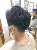 MEN'S HAIR  センターパート　ツイストスパイラル　コンマヘア