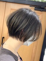 ロビー(LOBBY)&nbsp;LOBBY 佐藤　オリーブベージュ×大人可愛いショートボブ