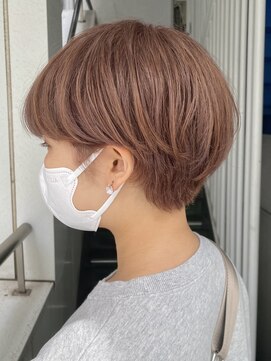 スー 渋谷(suu) ミルクティーベージュ大人可愛い前下がりショートボブショート