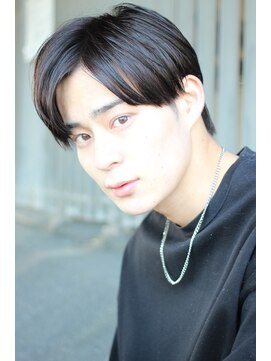 エイル(AILE) センターパート/マッシュ/マッシュウルフ/ナチュラル