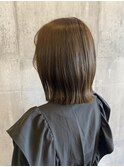 ぱつっとボブ×ベージュ