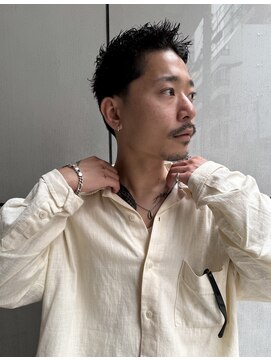 ディオ アンド ルーチェ(Dio&Luce) 無造作アップバング×テーパーフェード