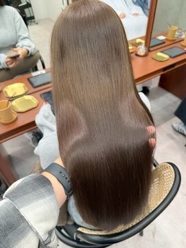 モク 立川(moc) 韓国風レイヤーカットブリーチダブルカラー前髪