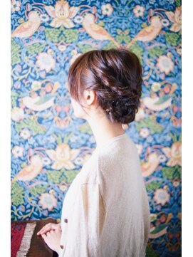 ザップ(ZAP) 春シニヨン