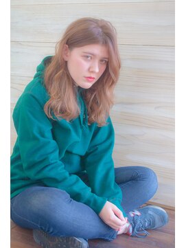 クラン(clan) 【clan】大人可愛いアンニュイシースルーロング