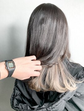 ワット 新宿店 ☆インナーカラー×シルバーベージュ☆【担当DAIKI】