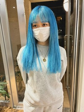 アルカナ 明治神宮前原宿(ARCANA) ブルーカラー　ネイビーカラー　ターコイズブルー　ウルフカット