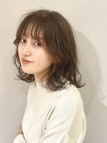 アメリラブ(ameri love)&nbsp;クセ毛風ラフウェーブ×くすみベージュ