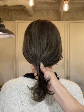 ロロ(ro-ro) 【恵比寿ro-ro】ダブルカラー×オリーブベージュ