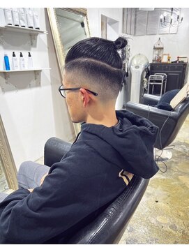 ヘアー アトリエ エゴン(hair atelier EGON) 個性派マンバンヘアー！