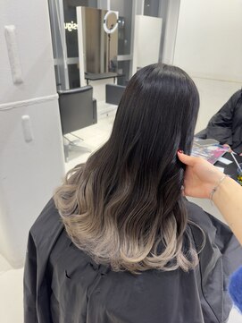 アライブ ハラジュク(ALIVE harajuku) 【ALIVE yu-ki 自然な繋がりのグラデーションカラー】