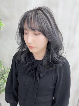 アルマモモ(Alma momo) セミロング×アンブレラカラー×ブルージュ