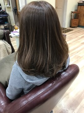 ルッソリベラ 池袋(Lusso libera) レイヤーミディアム/レイヤー