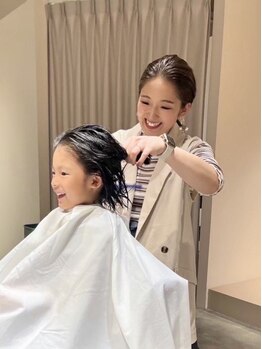 リヴゴーシュ(rive gauche)の写真/大切なお子様だからこそママとも相談しながら進める【キッズカット】子どもが飽きる前に仕上げれます◎