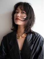 イーズ(e's)&nbsp;ミディアムウルフ［honka］